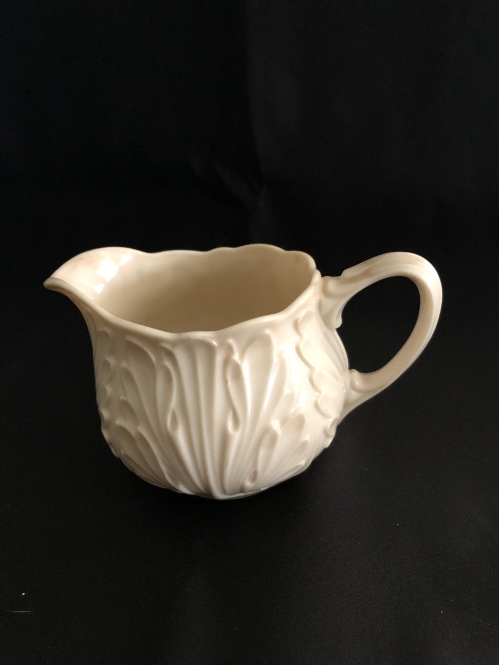 Lenox Cottage Leaf Creamer.